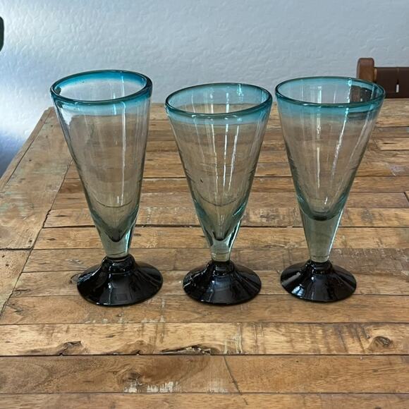 Blue & Green Goblet Wine Glasses Set of 3 Handblown Bubbles Mexico - Picture 1 of 15